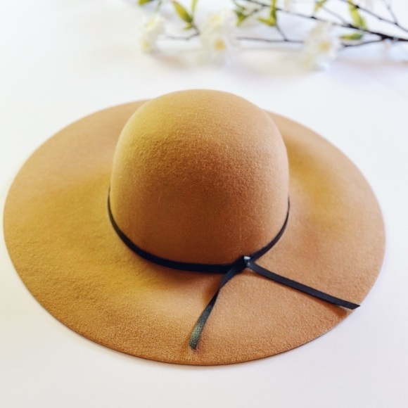 Old Navy Felt Brown Hat Summer Fall - Picture 1 of 4